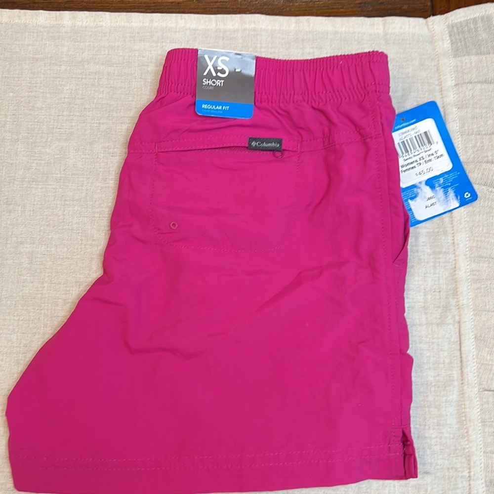Women’s Columbia shorts - Picture 2 of 3